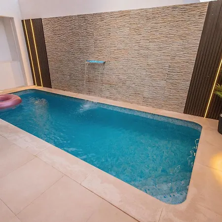 Villa Jolikas House Private Heated Pool