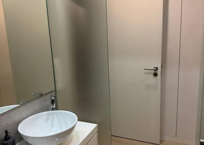 Modern Near Lisbon & Beaches With Heated Pool Willa *