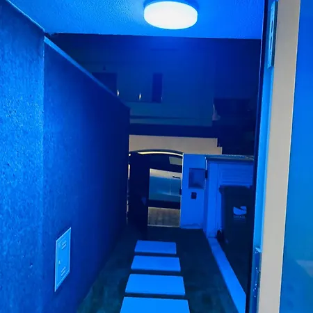 Modern Near Lisbon & Beaches With Heated Pool
