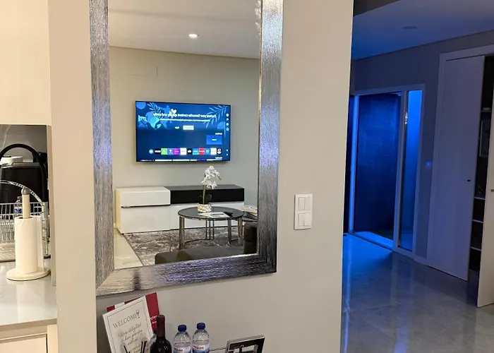 Modern Near Lisbon & Beaches With Heated Pool *